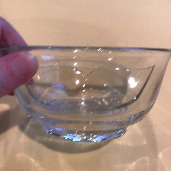 Divided Dish Clear Snack Nut Bowl Glass 5" - Picture 4 of 6